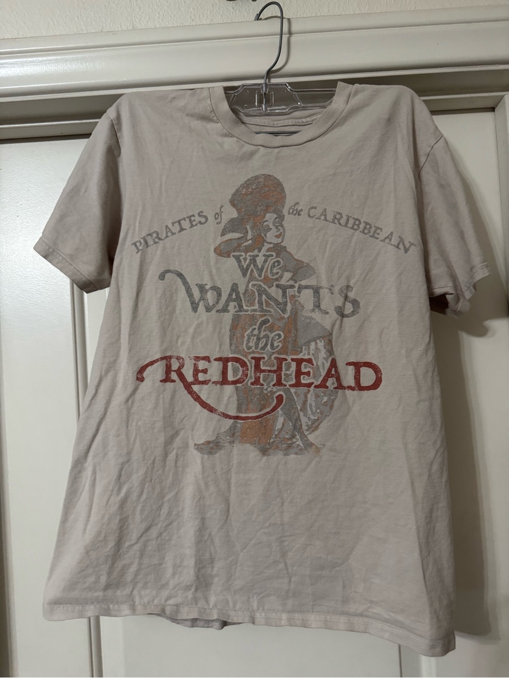 Disney Parks Pirates of the Caribbean T-shirt Size Sm